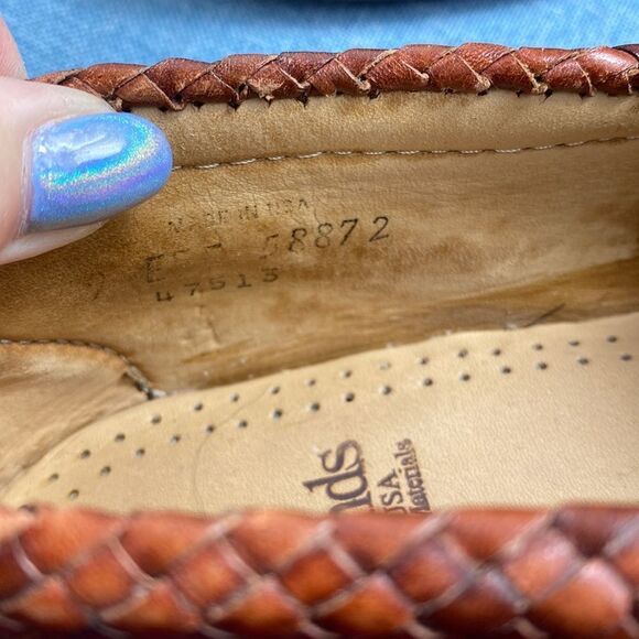 Allen Edmonds tan Monterey Kiltey loafers size 9 EEE - Picture 11 of 11